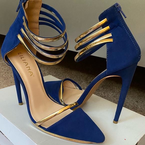 Shoe Dazzle Shoes - EUC Blue and Gold heels
